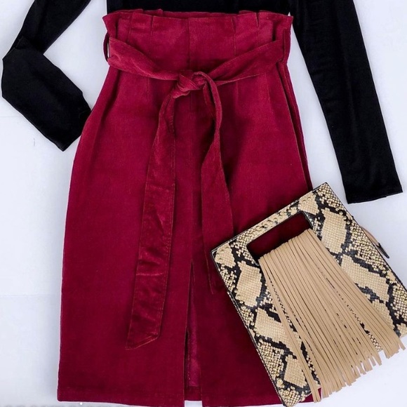 Skirt - Picture 2 of 2